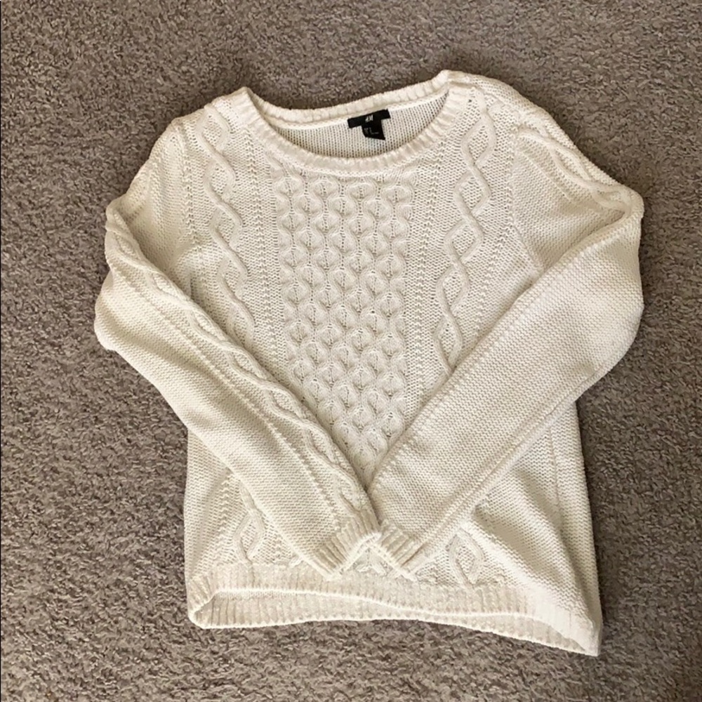 H&M Classic cream cable knit sweater